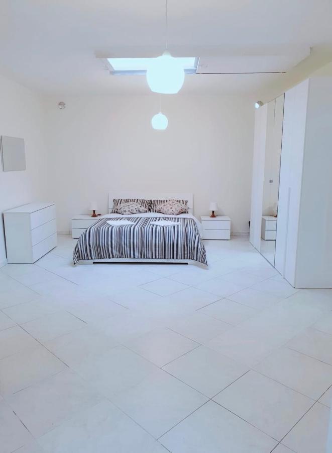 Ferienwohnung Visconti House Bari Exterior foto